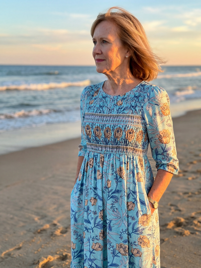 Jara | Vestido midi con frunces de jardín