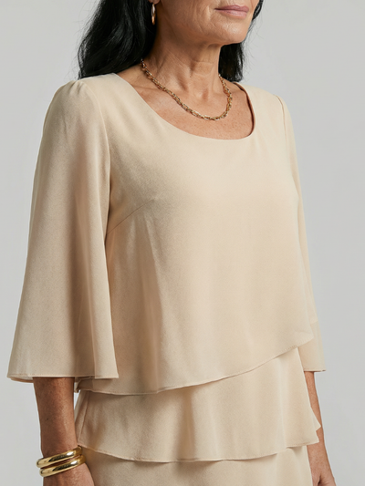 Marina | Vestido midi de mangas acampanadas en capas, hasta la rodilla