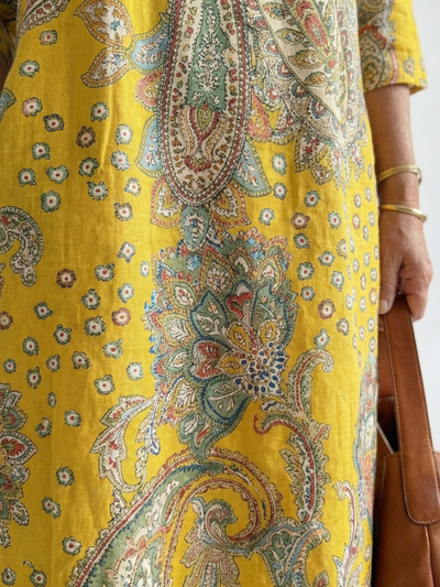 Rowan | Vestido midi suave con estampado de paisley