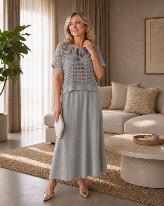 Soraya | Conjunto de top de punto calado y vestido midi fluido
