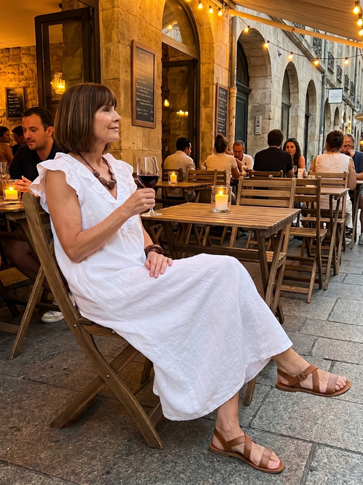 Fernanda | Vestido midi sin mangas con ribete de volantes
