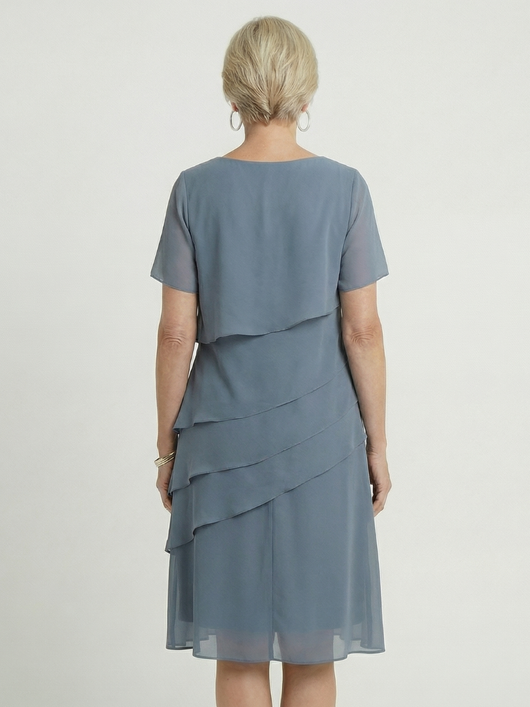 Sofía | Vestido a la rodilla con contorno suave