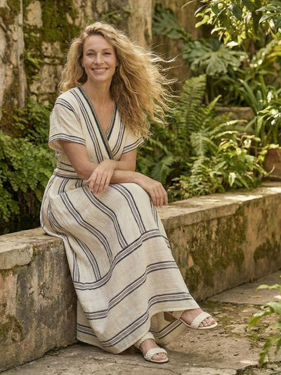 Desiré | Vestido midi con escote en V, manga corta y cintura envolvente