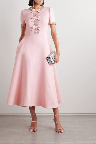 Zoe Vestido midi con lazo y adornos de cristal